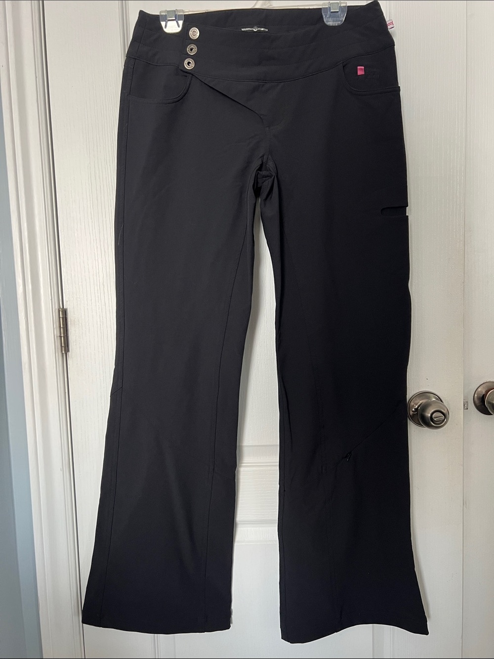 lululemon athletica Black Yoga Pants with Pink Tab Details